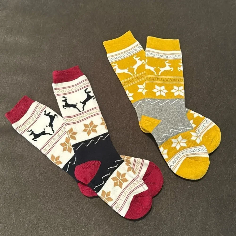 Kids Unisex Winter Snow Ski Socks 2 Pairs Reindeer Design Size Small NEW